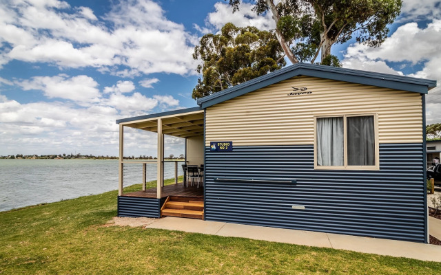 Lake Boga Caravan Park