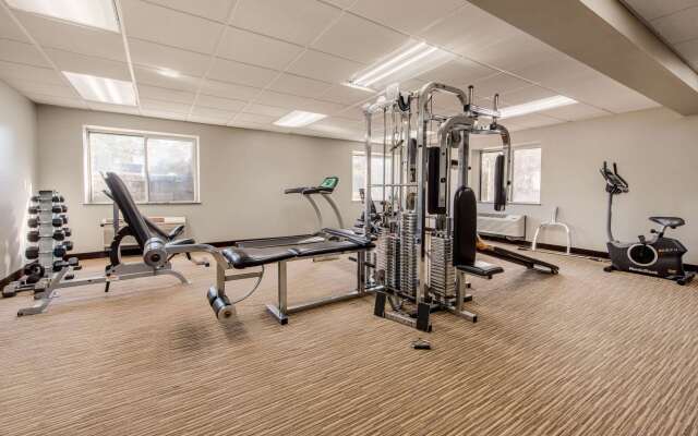 Quality Inn & Suites New Castle