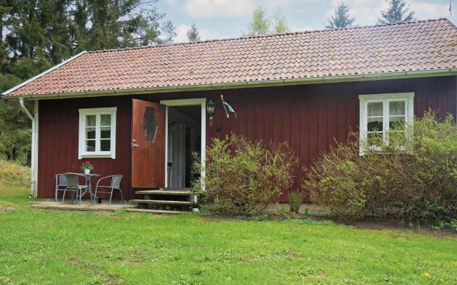 Two-Bedroom Holiday home in Åsarp 3