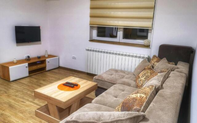 Iznad Oblaka Apartman 8