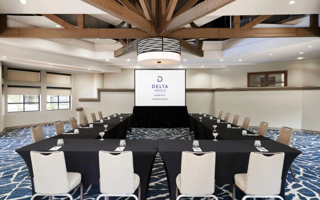 Delta Hotels by Marriott Phoenix Mesa