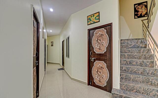 OYO 70835 Vidhya Palace