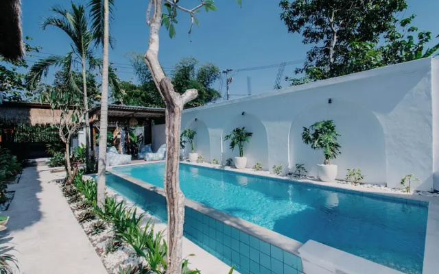 28 Degrees Lembongan
