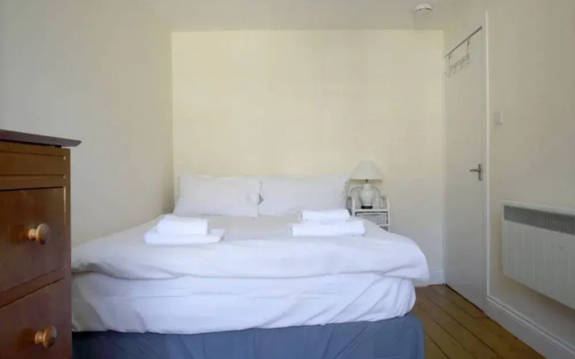 2 Bedroom Apartment In Centre Of The City