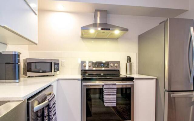 Condo 24! Prized Location. Modern! Bright! Enjoy!