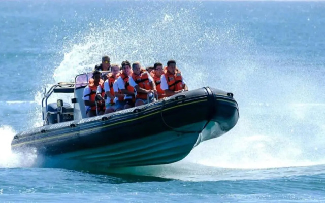 Blue Water Bay Holiday House