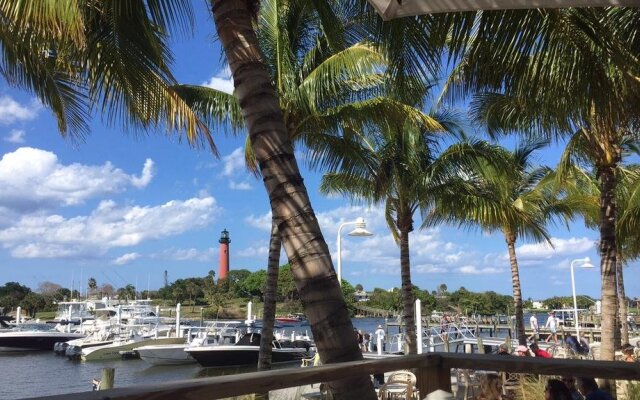 Casa Blanca Vacation Home
