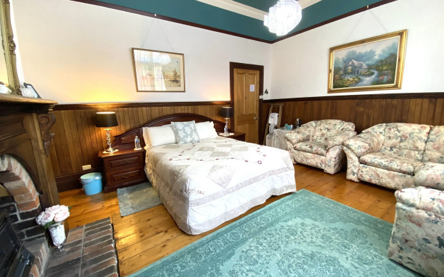 Stony Rise Cottage B&B