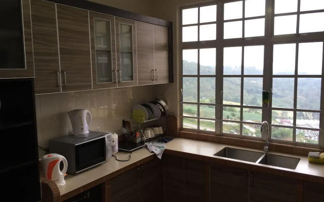 Cameron Highlands Premier Apartment @ Crown Imperial Court