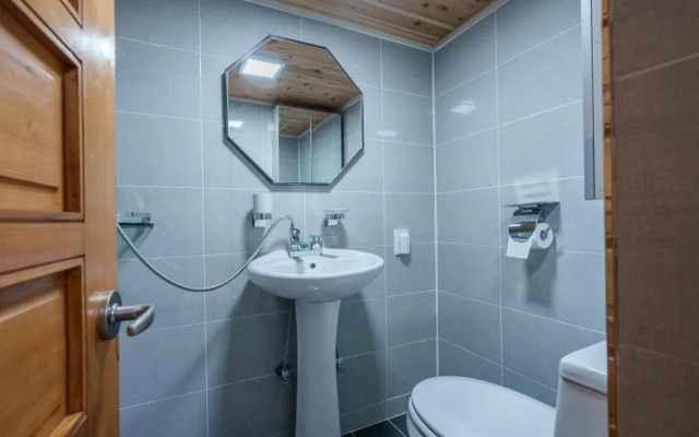 Aega Hanok Guesthouse