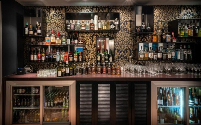 Woodhouse Mountain Lodge