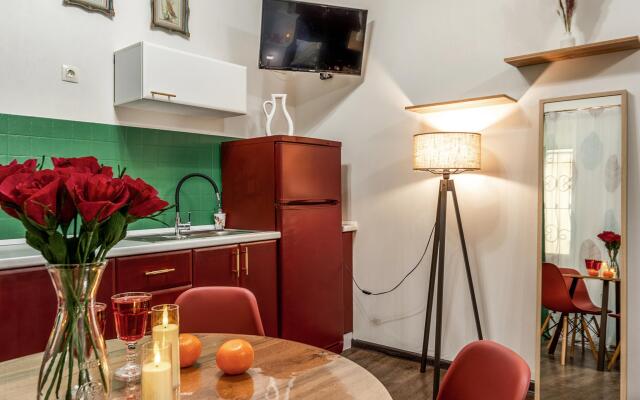 Апартаменты на набережной реки Фонтанки 28