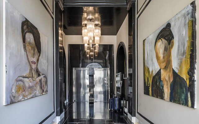 Hotel The Glam