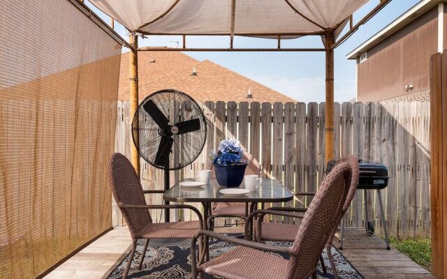 Charming Studios Mission TX