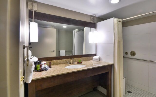 Embassy Suites by Hilton Denver Central Park