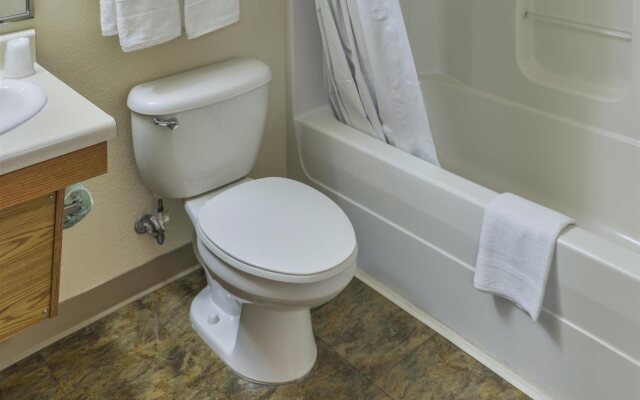 WoodSpring Suites Houston I-45 Airtex