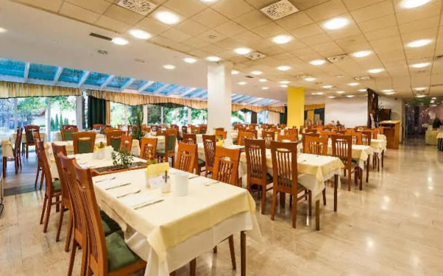 Hotel Lipa - Sava Hotels & Resorts