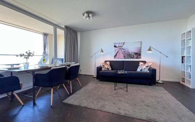 Ferienwohnung-86-mit-Panorama-Meerblick-im-Strandhochhaus-Doese