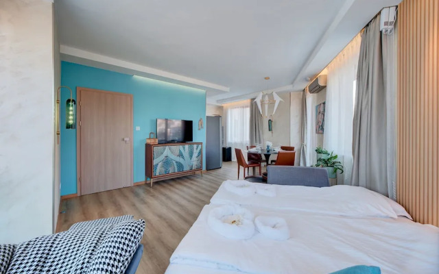 Marty's Beachfront Smart Homes