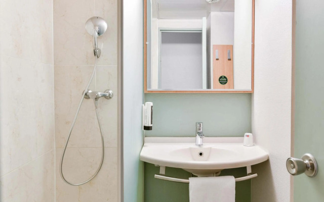 B&B HOTEL Toulouse Centre Canal du Midi