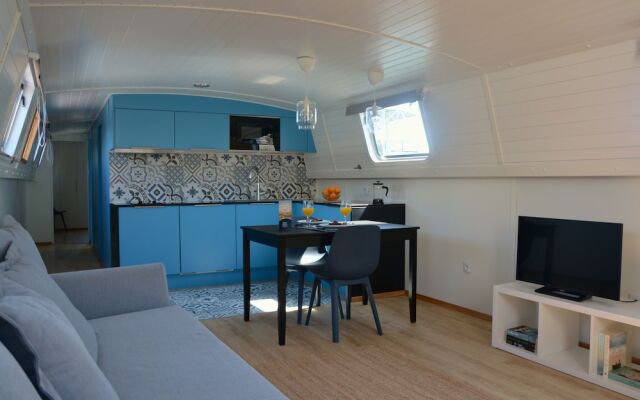 Tagus Marina - Houseboat