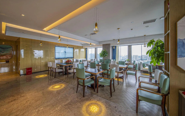 Lanhai Longyue Hotel