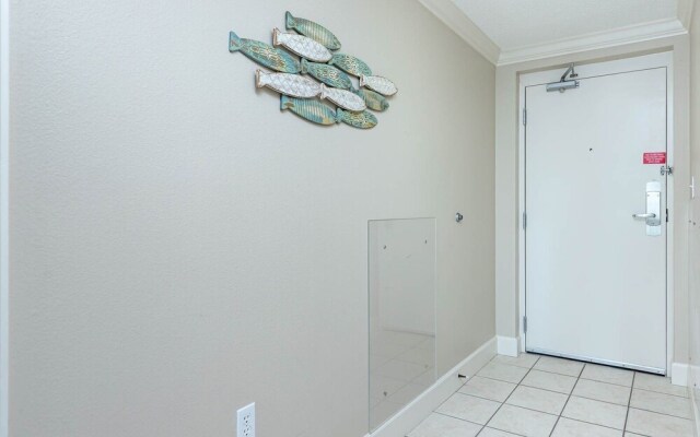 Phoenix X 910 3 Bedroom Condo