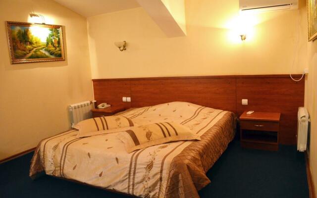 Гранд Отель