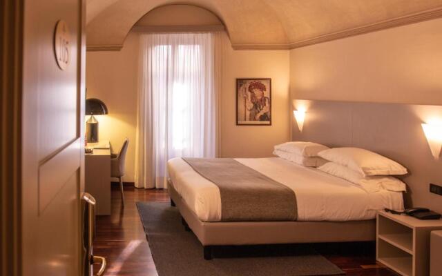 Hotel Boutique Antiche Mura