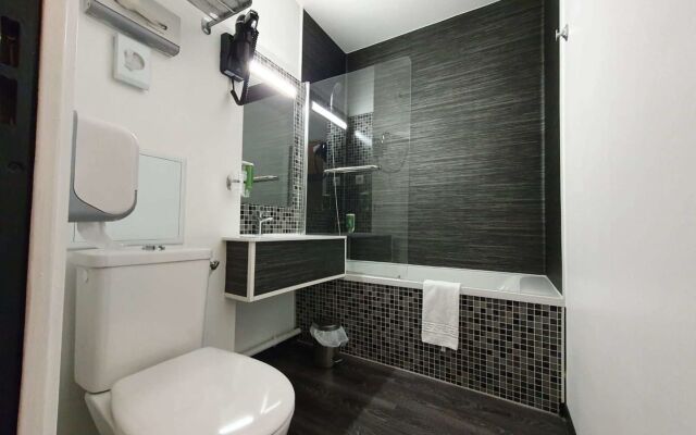 Kyriad Saint Fargeau Ponthierry Apollonia