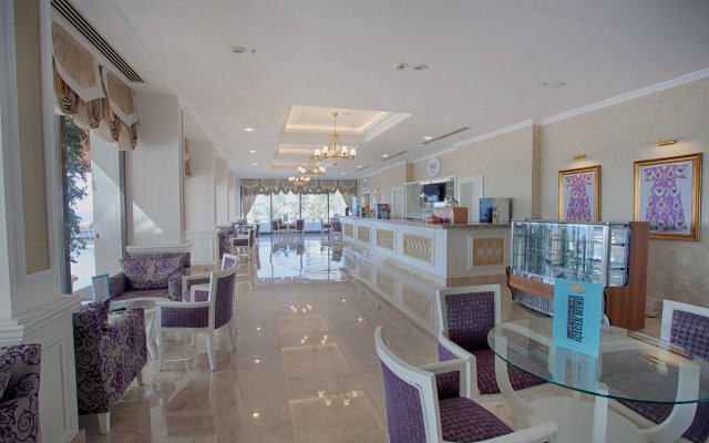 Adin Beach Hotel