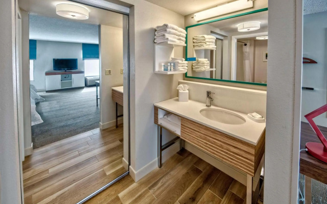 Hampton Inn & Suites Fort Myers-Estero/FGCU