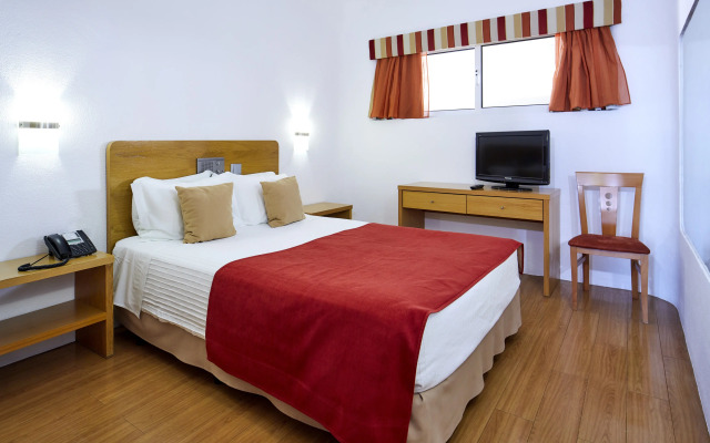 Alcazar Hotel & SPA