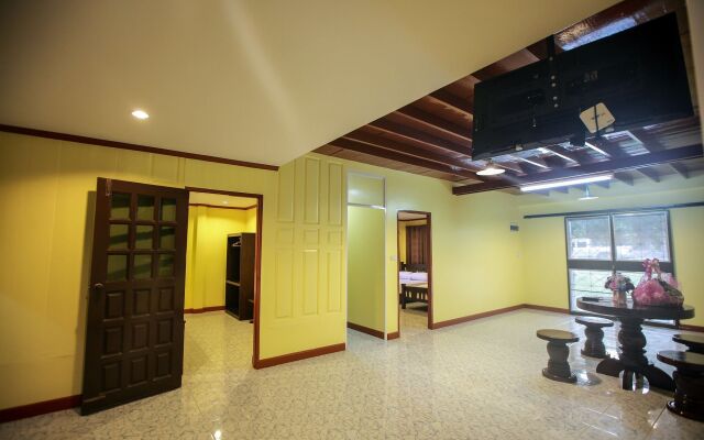 Khao Hin Tang Resort