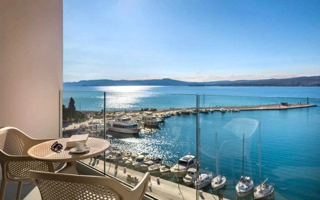 Aminess Younique Narrivi Hotel