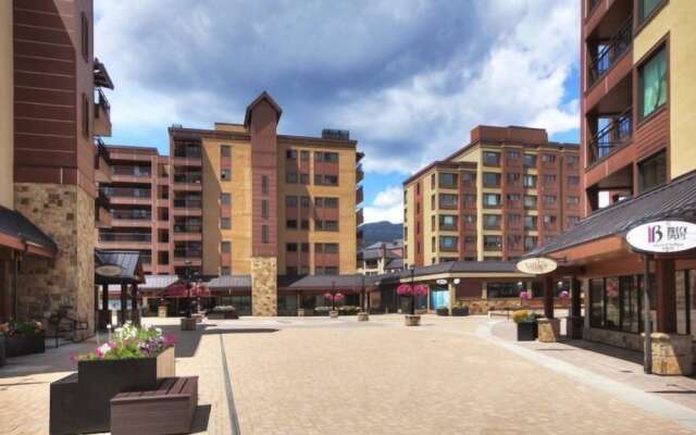 4 Bedroom Ski in, Ski out Mountain Vacation Rental Located Next to Historic Main Street in Downtown Breckenridge