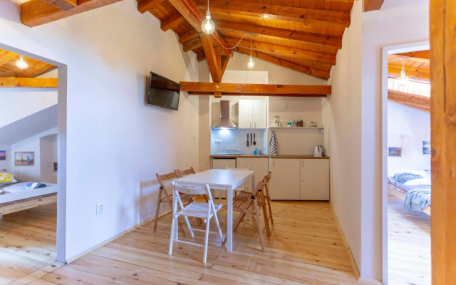 Gallery B28 - 3 Bedroom Sofia Downtown Apartment