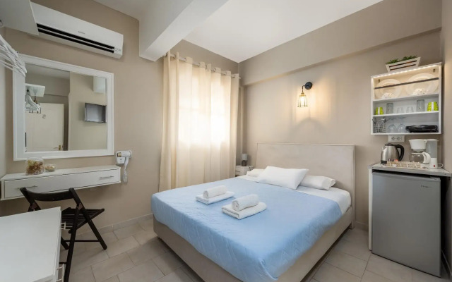 Maravelias Rooms