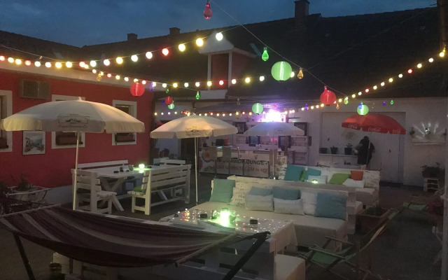Taverna Kostalui Gasthof Pension