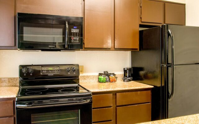 Studio 6 San Antonio, TX - Lackland AFB