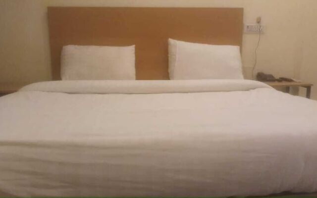 ADB Rooms Days Inn