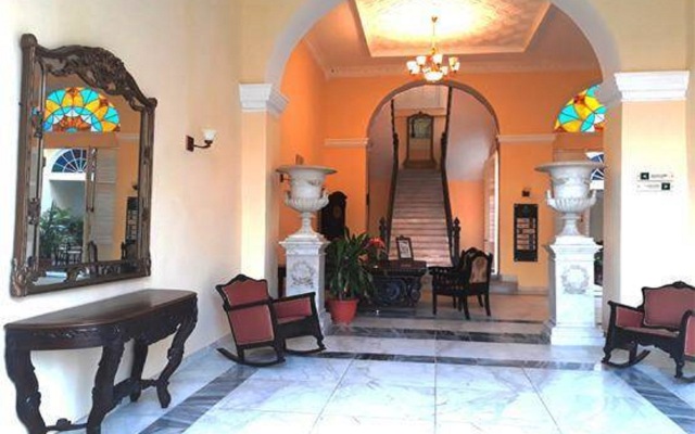 Hotel E Louvre