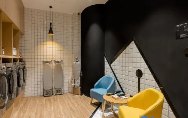 Atour Hotel Shaoxing Luxun Former Residence