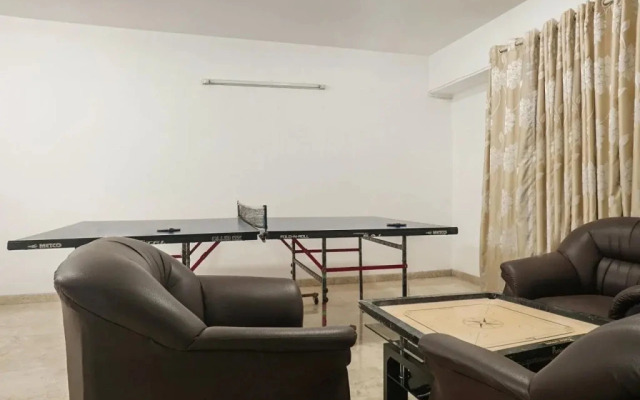 Hotel FC 16 Suites By OYO Rooms