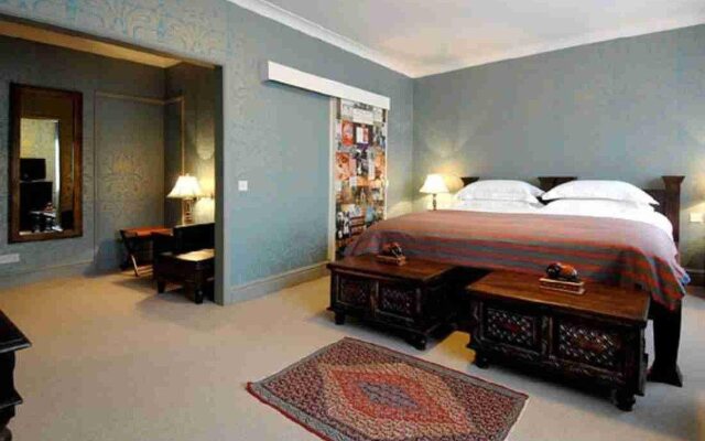 Elephant Hotel