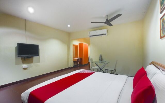 OYO 43893 Uhome Hotel Pvtltd