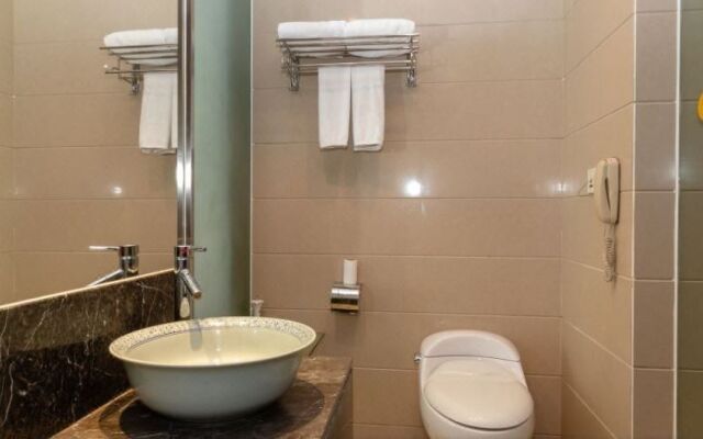 Phoenix Grand Hotel Fenghuang