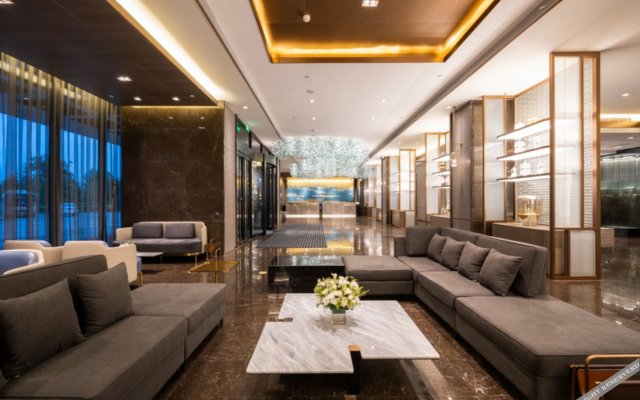 Crystal Orange Hotel (Dandong Zhongchao Yalu River Bridge Jiangjing Shop)