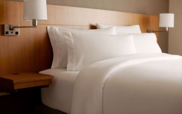 Hyatt Place Madison / Verona