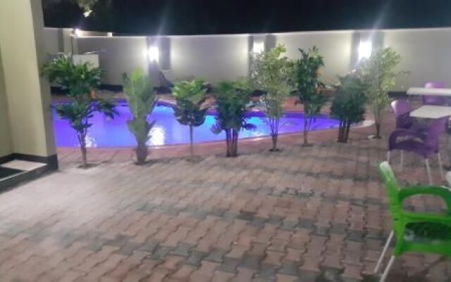 Nyamfinzi Hotel